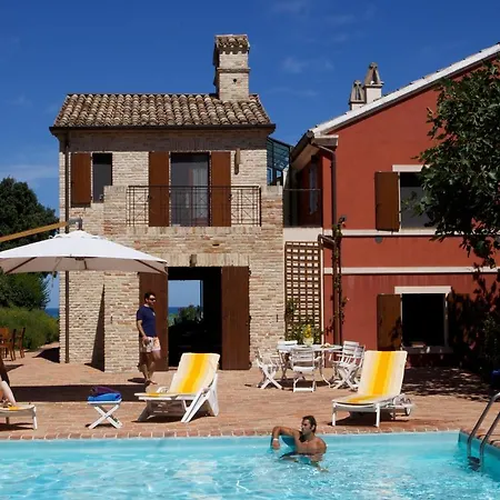 Adele Holiday home