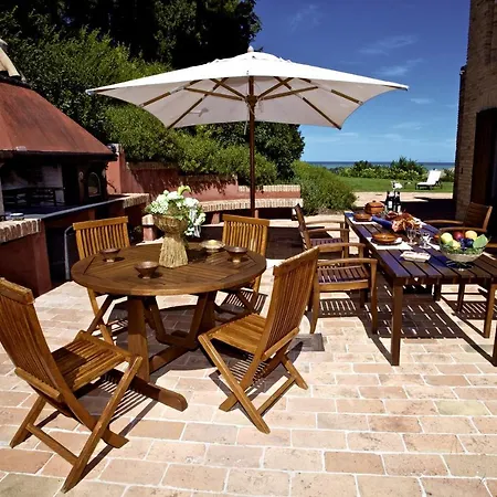Adele Holiday home