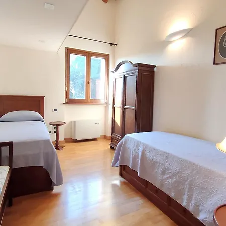 Tatil Evi Adele