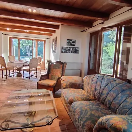 Adele Holiday home